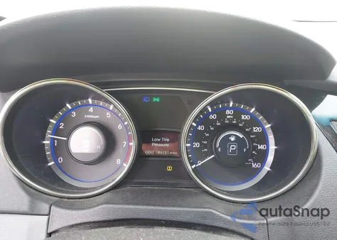 2011 Hyundai Sonata Limited z USA, uszkodzony, nr VIN 5NPEC4AC2BH104220